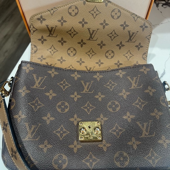 !!!!SOLD!!!! Lous Vuitton 💯 authentic PO Métis mm m rev - Picture 7 of 7